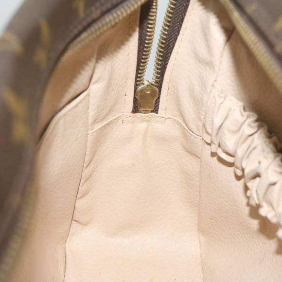 LOUIS VUITTON Poche Toilette Clutch Bag - Picture 16 of 16